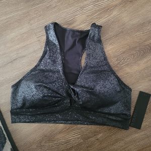 Sz 1XL NWT raceback Mono B sports bra